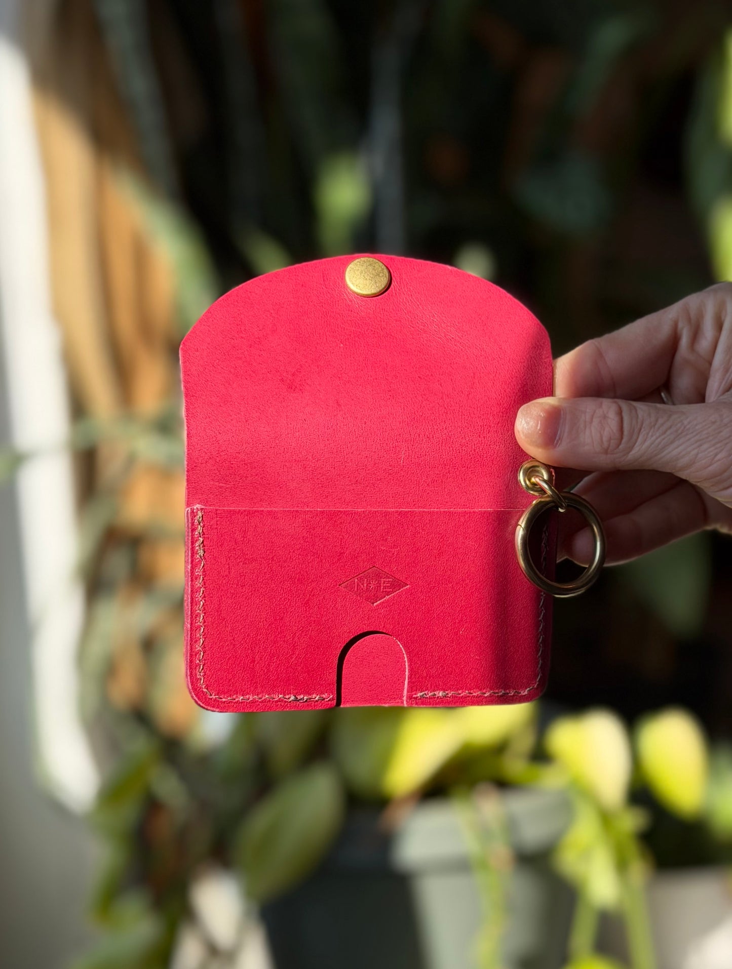Fuchsia Keychain Wallet