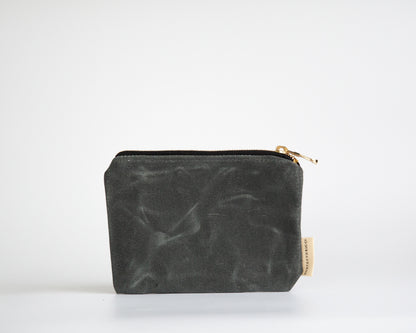 The Cosmetic Pouch