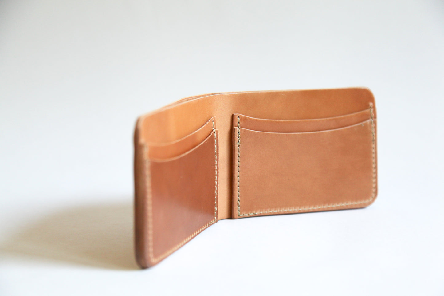 Shell Cordovan Bi-fold wallet